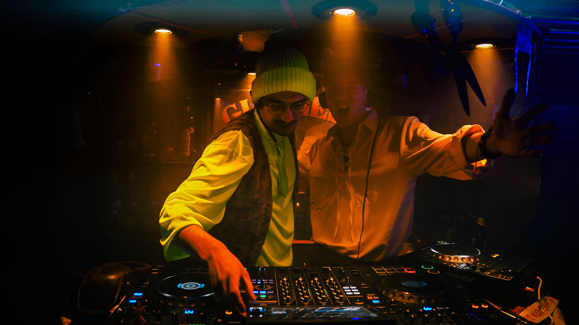 BASSWAV HALLOWEEN RAVE 2025 photo 14