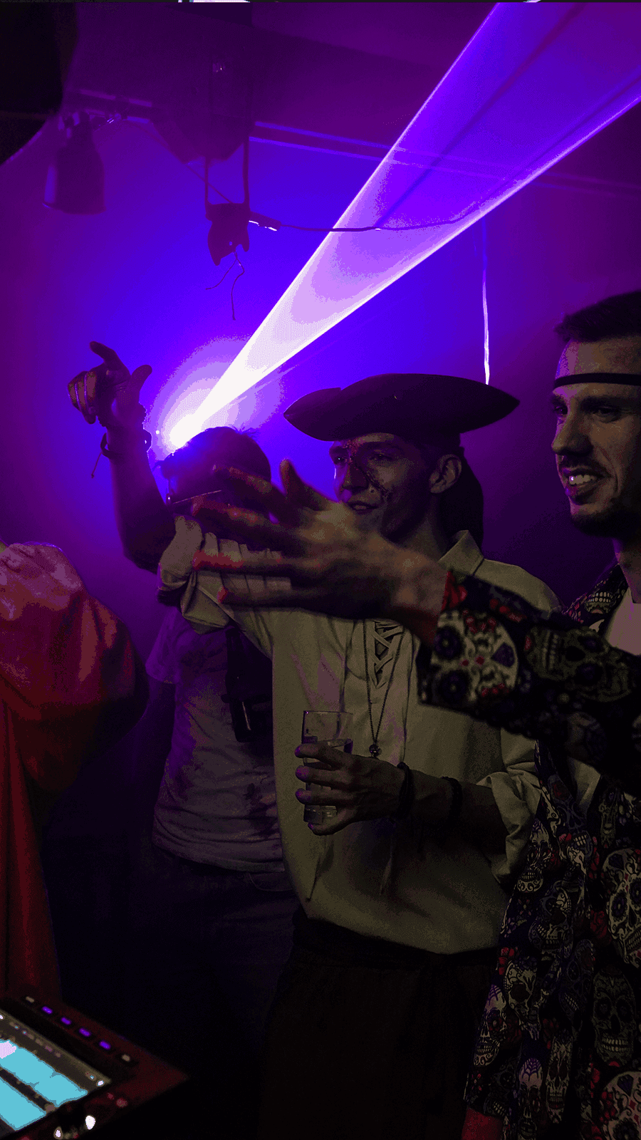 BASSWAV Halloween 2025 dancefloor
