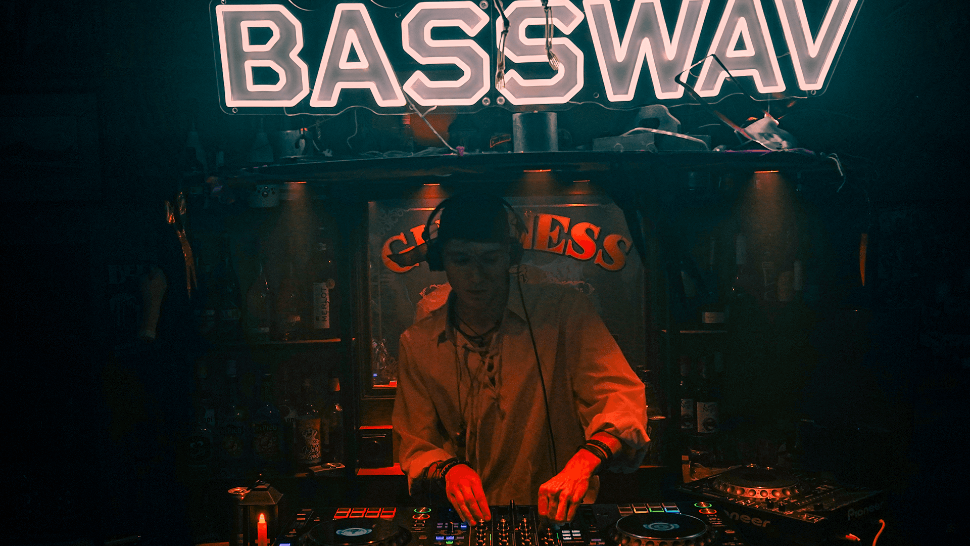 BASSWAV HALLOWEEN RAVE 2025 photo 16